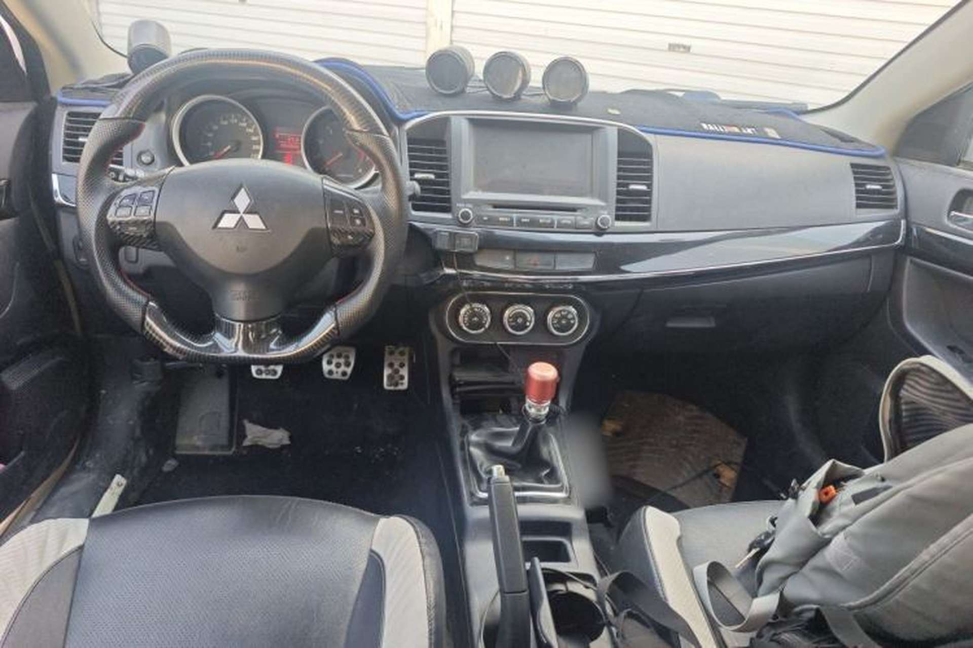 Used Mitsubishi Lancer EX  Center Console