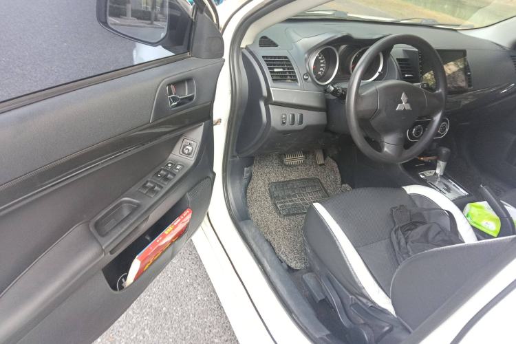 Used Mitsubishi Lancer EX 2013 Fashion Edition 1.8L CVT Comfort Version Driver Seat