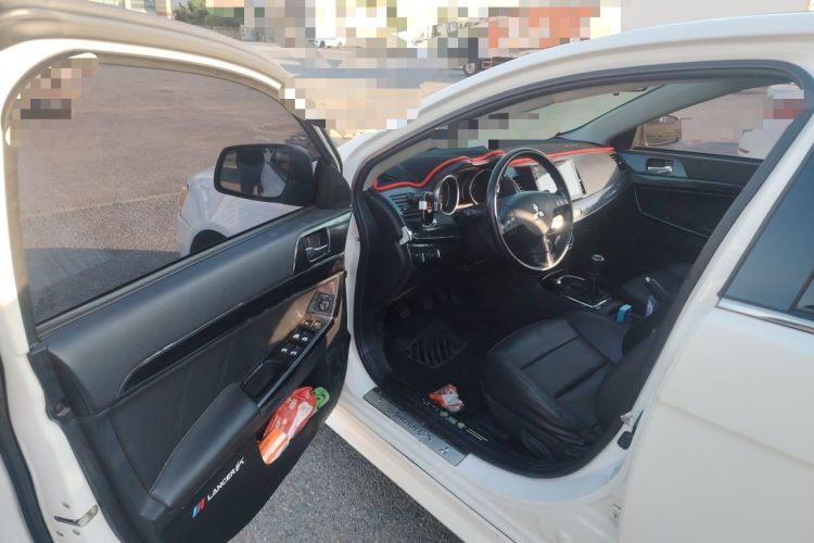 Used Mitsubishi Lancer EX 2013 Chasing Edition 1.8L Manual Luxury Model Driver Seat