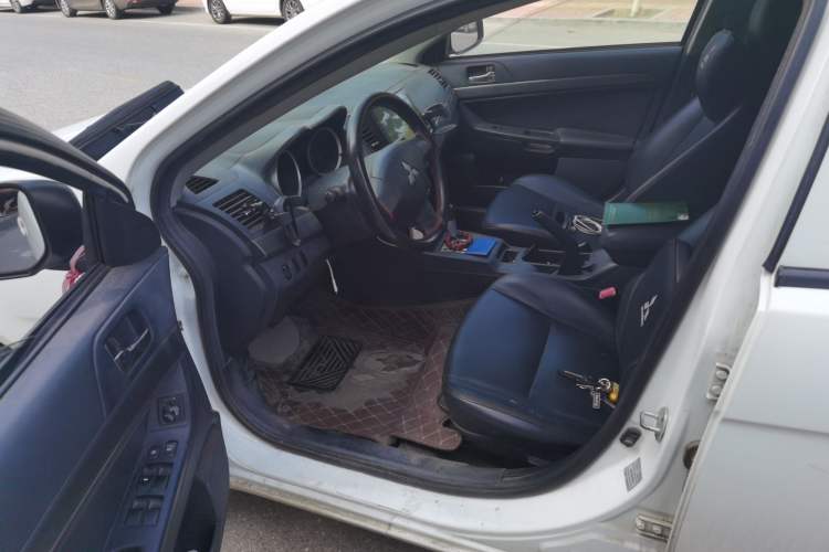 Used Mitsubishi Lancer EX 2013 Fashion Edition 1.8L CVT Comfort Version Driver Seat