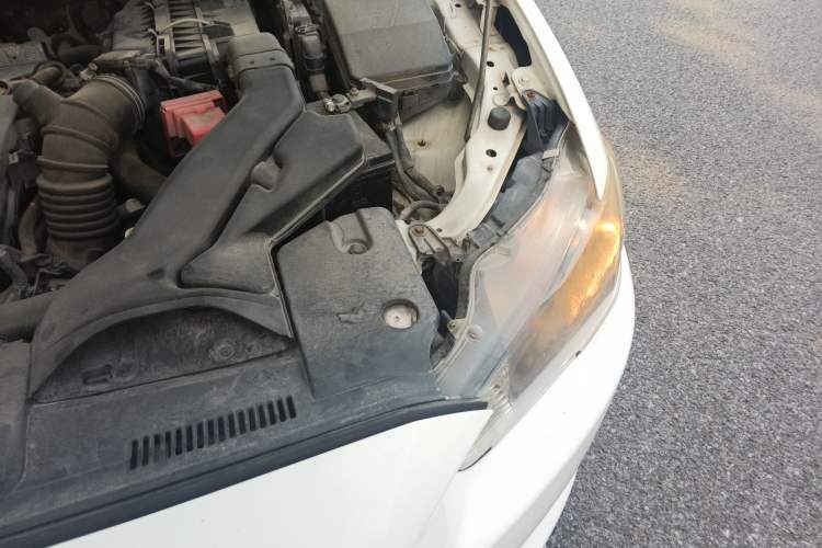 Used Mitsubishi Lancer EX 2013 Fashion Edition 1.8L CVT Comfort Version Engine Bay Left