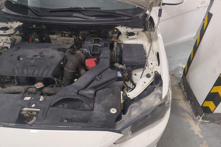 Used Mitsubishi Lancer EX 2013 Fashion Edition 1.8L CVT Comfort Version Engine Bay Left