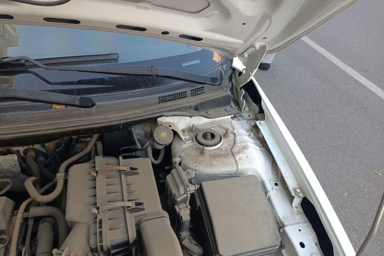 Used Mitsubishi Lancer EX 2013 Style Edition 1.6L Manual Classic Model Engine Bay Left