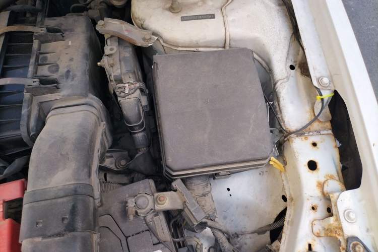Used Mitsubishi Lancer EX 2013 Fashion Edition 1.8L Manual Comfort Version Engine Bay Left