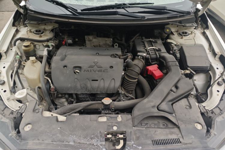 Used Mitsubishi Lancer EX 2013 Fashion Edition 1.8L Manual Comfort Version Engine Bay