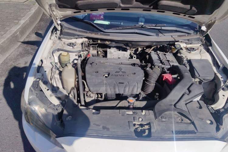 Used Mitsubishi Lancer EX 2013 Chasing Edition 1.8L CVT Luxury Model Engine Bay Right