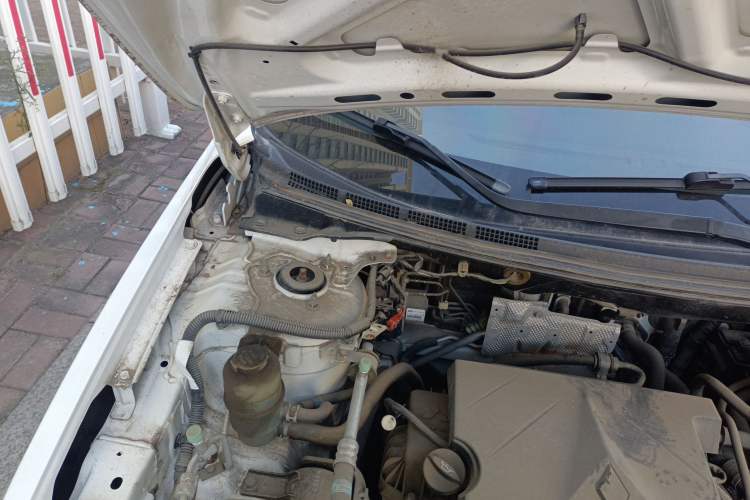 Used Mitsubishi Lancer EX 2013 Style Edition 1.6L Manual Classic Model Engine Bay Right