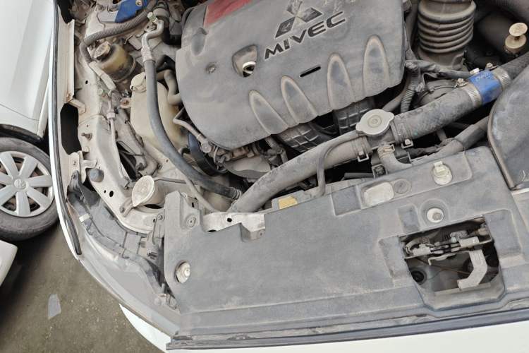 Used Mitsubishi Lancer EX 2013 Fashion Edition 1.8L CVT Comfort Version Engine Bay Right