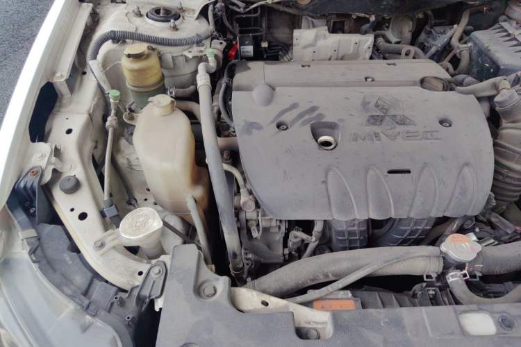 Used Mitsubishi Lancer EX 2013 Fashion Edition 1.8L CVT Comfort Version Engine Bay Right