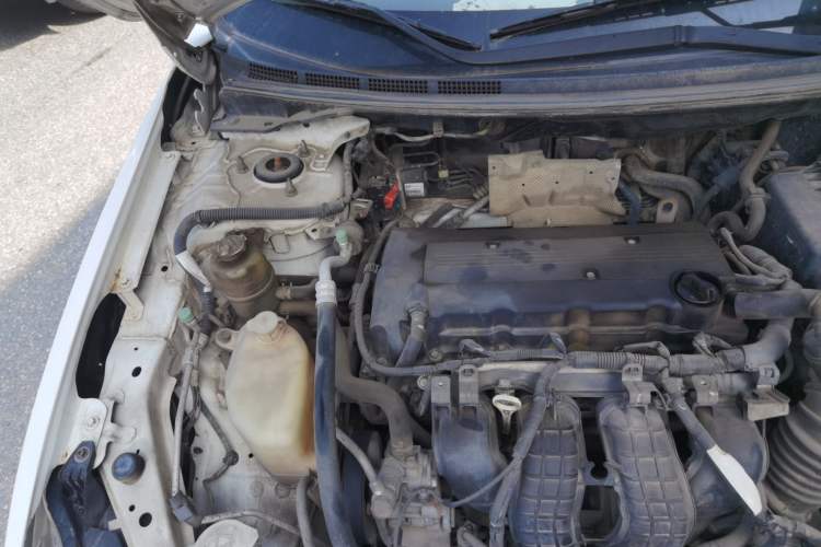 Used Mitsubishi Lancer EX 2013 Fashion Edition 1.8L CVT Comfort Version Engine Bay Right