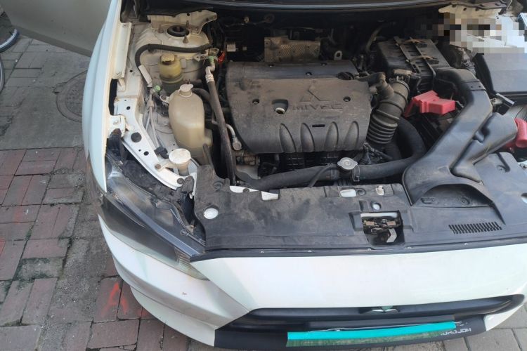 Used Mitsubishi Lancer EX 2013 Chasing Edition 1.8L Manual Luxury Model Engine Bay Right