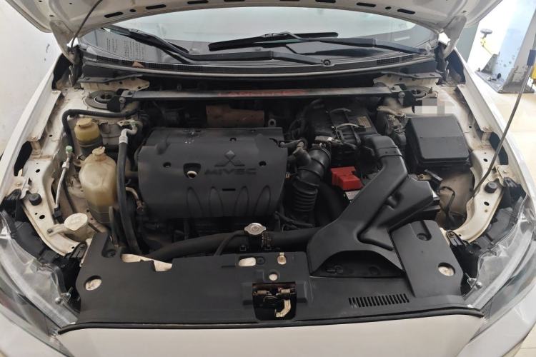 Used Mitsubishi Lancer EX 2013 Fashion Edition 1.8L Manual Comfort Version Engine Bay