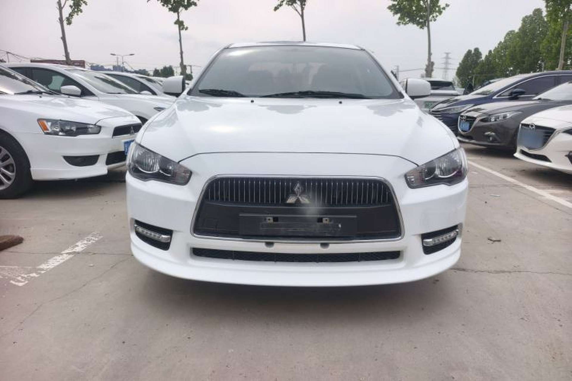 Used Mitsubishi Lancer EX 2013 Fashion Edition 1.8L Manual Comfort Version Exterior 3