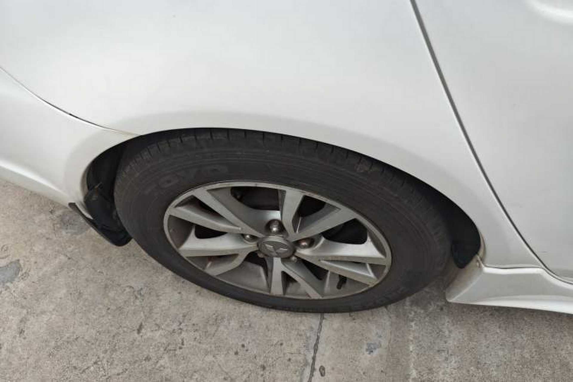 Used Mitsubishi Lancer EX 2013 Fashion Edition 1.8L Manual Comfort Version Exterior 5
