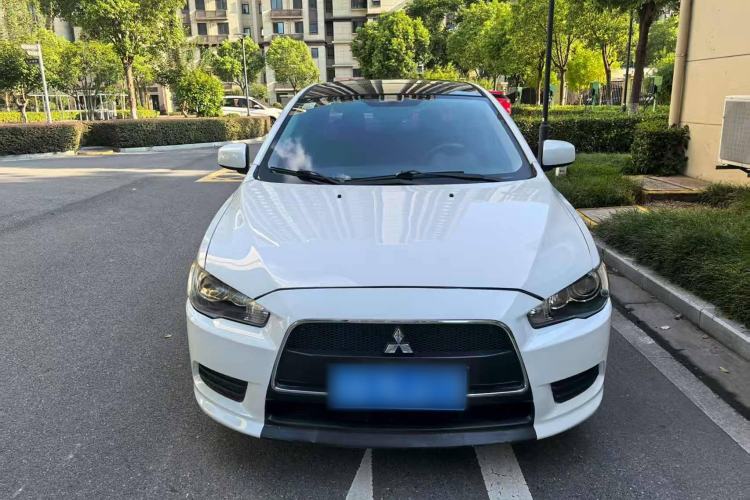 Used Mitsubishi Lancer EX 2013 Fashion Edition 1.8L Manual Comfort Version Exterior 5