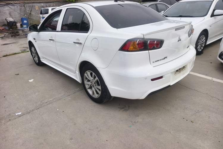 Used Mitsubishi Lancer EX 2013 Fashion Edition 1.8L Manual Comfort Version Exterior 7