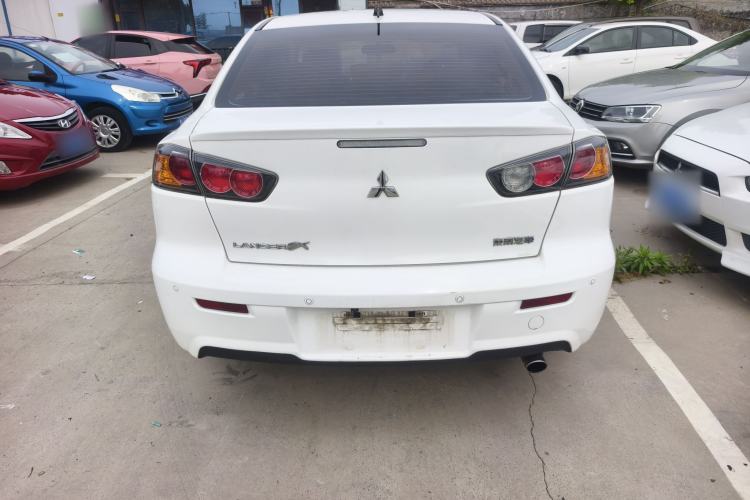 Used Mitsubishi Lancer EX 2013 Fashion Edition 1.8L Manual Comfort Version Exterior 8