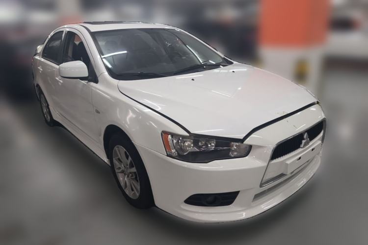 Used Mitsubishi Lancer EX 2013 Fashion Edition 1.8L CVT Comfort Version Front Right 45 Deg