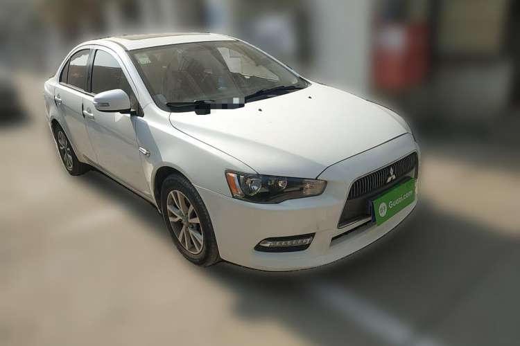 Used Mitsubishi Lancer EX 2013 Style Edition 1.6L Manual Luxury Model Front Right 45 Deg
