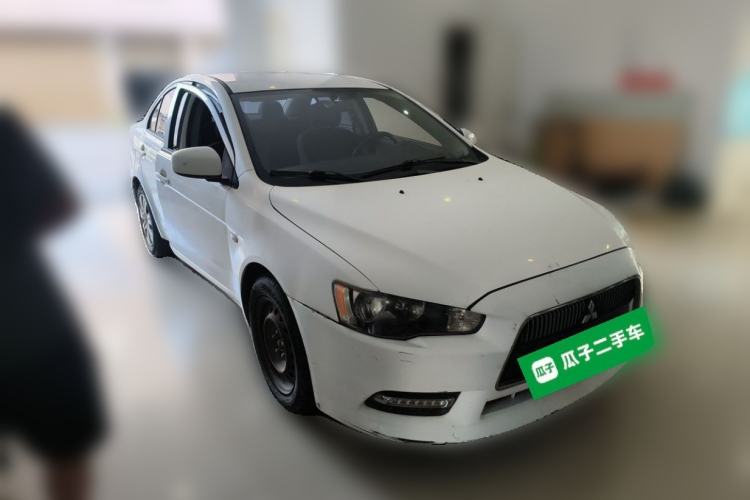Used Mitsubishi Lancer EX 2013 Style Edition 1.6L Manual Classic Model Front Right 45 Deg