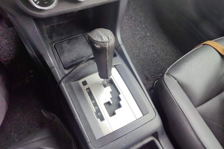 Used Mitsubishi Lancer EX 2013 Fashion Edition 1.8L CVT Comfort Version Gear Lever