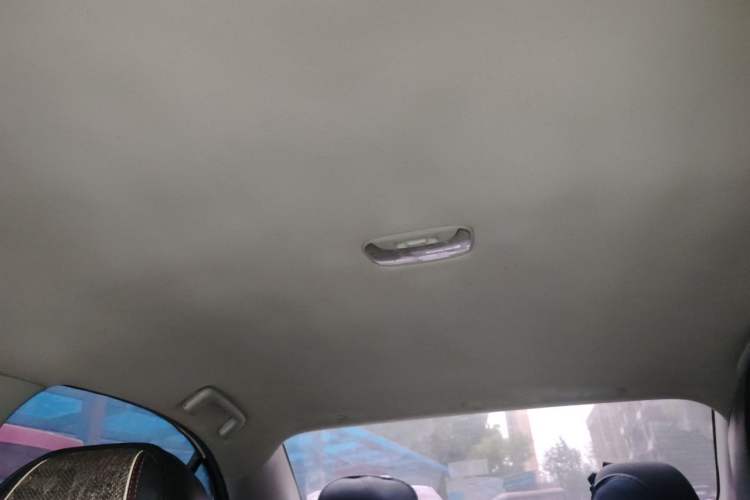 Used Mitsubishi Lancer EX 2013 Style Edition 1.6L Manual Classic Model Headliner