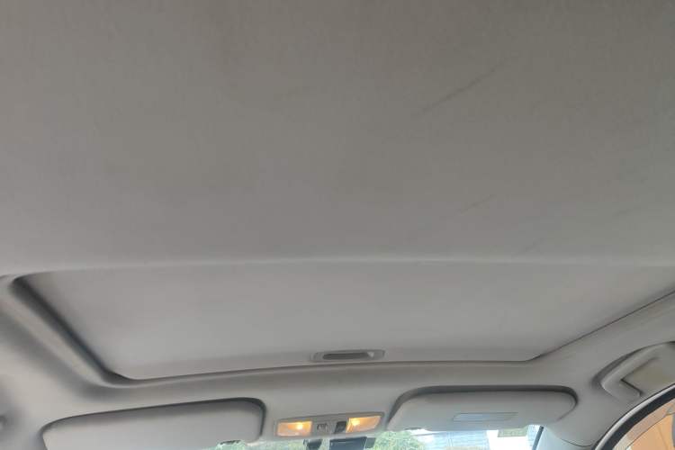 Used Mitsubishi Lancer EX 2013 Fashion Edition 1.8L Manual Comfort Version Headliner