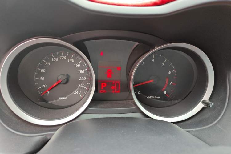 Used Mitsubishi Lancer EX 2013 Fashion Edition 1.8L CVT Comfort Version Instrument Cluster
