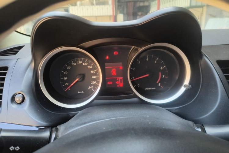 Used Mitsubishi Lancer EX 2013 Chasing Edition 1.8L Manual Luxury Model Instrument Cluster