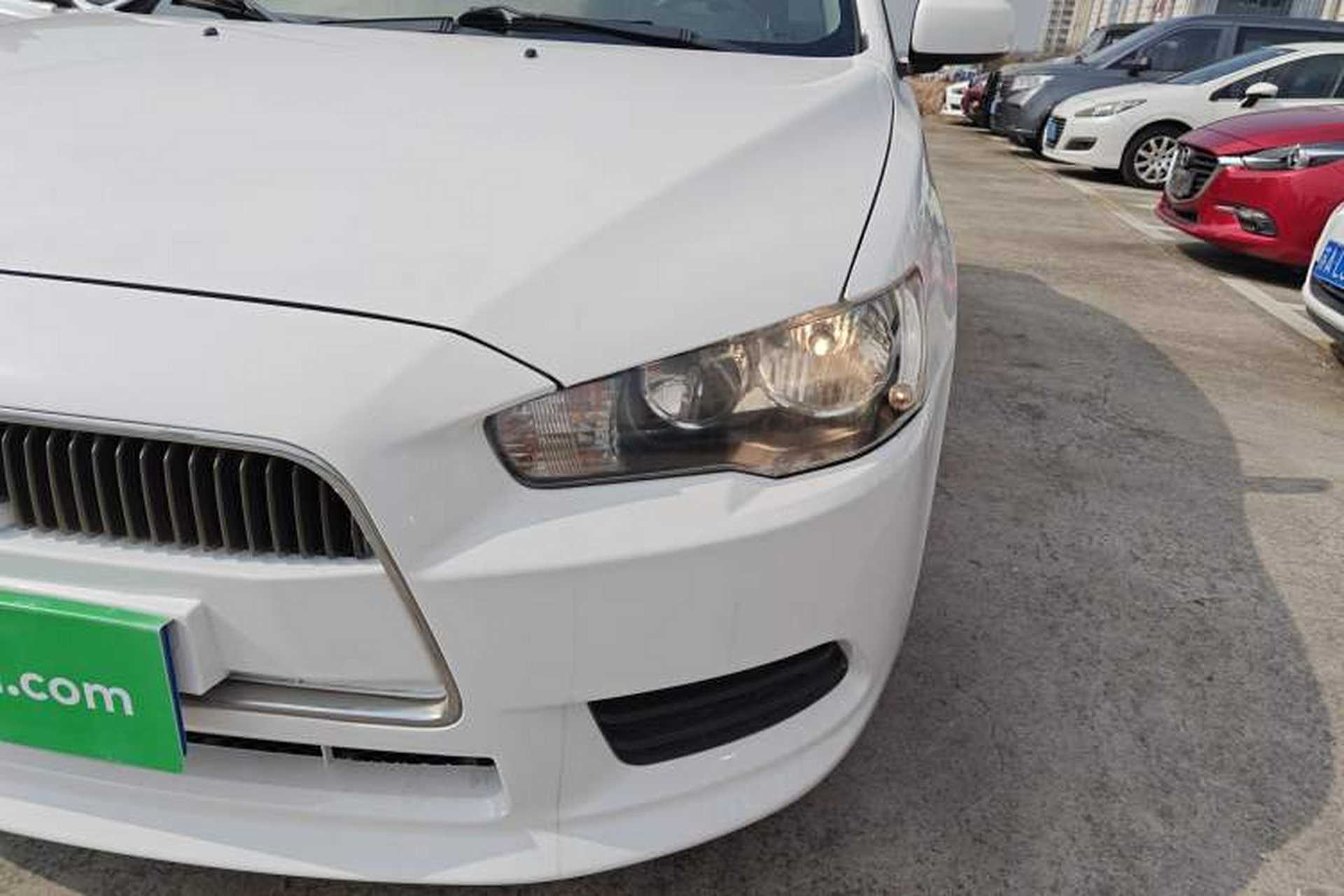 Used Mitsubishi Lancer EX 2013 Fashion Edition 1.8L Manual Comfort Version Left Front Headlight