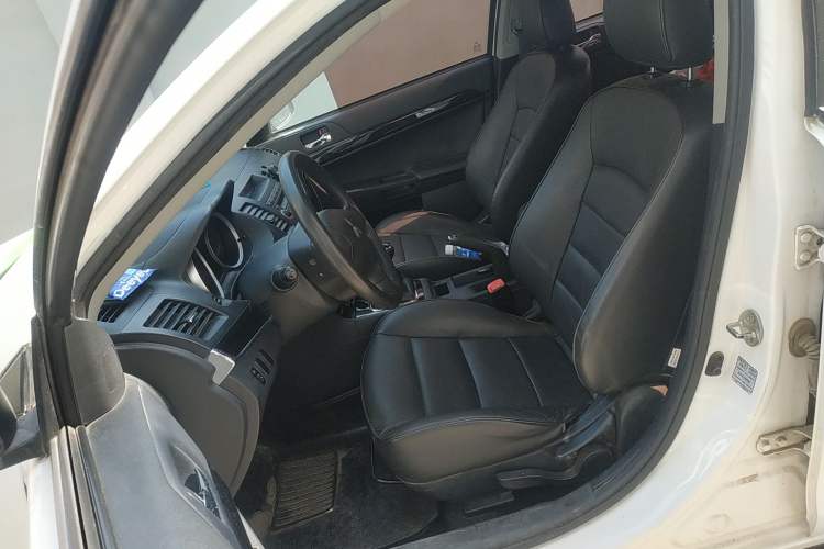 Used Mitsubishi Lancer EX 2013 Style Edition 1.6L Manual Luxury Model Left Front Seat