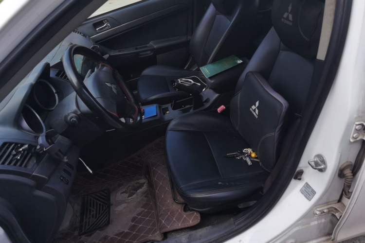 Used Mitsubishi Lancer EX 2013 Fashion Edition 1.8L CVT Comfort Version Left Front Seat