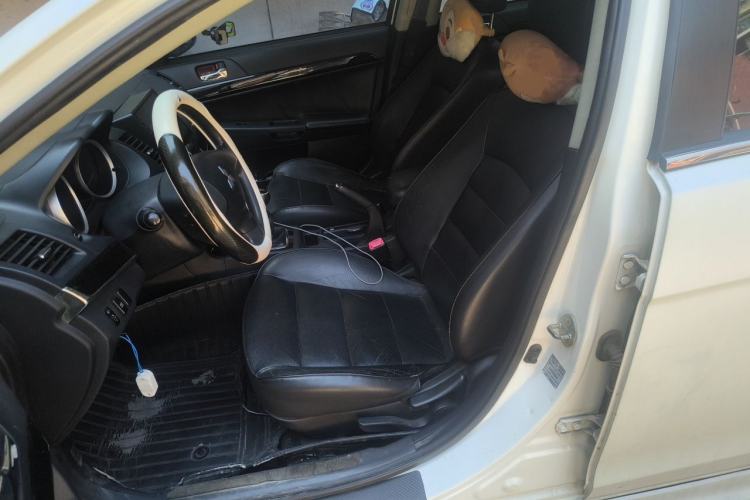 Used Mitsubishi Lancer EX 2013 Chasing Edition 1.8L Manual Luxury Model Left Front Seat