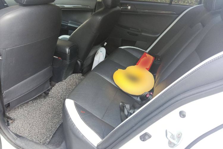 Used Mitsubishi Lancer EX 2013 Fashion Edition 1.8L CVT Comfort Version Left Rear Seat