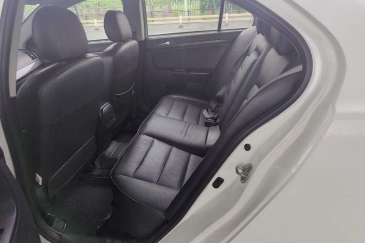 Used Mitsubishi Lancer EX 2013 Fashion Edition 1.8L CVT Comfort Version Left Rear Seat