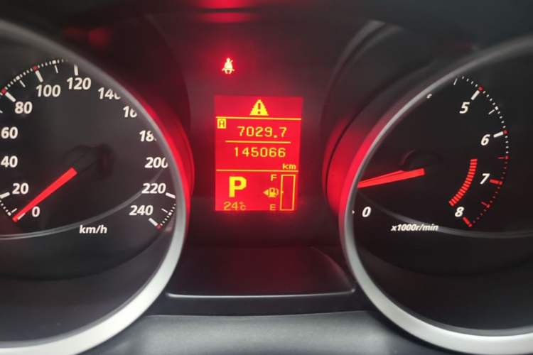 Used Mitsubishi Lancer EX 2013 Fashion Edition 1.8L CVT Comfort Version Odometer Close Up