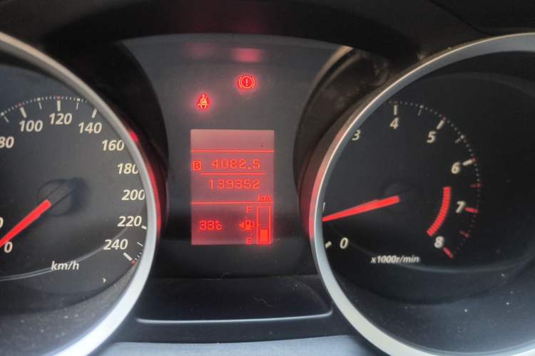 Used Mitsubishi Lancer EX 2013 Chasing Edition 1.8L Manual Luxury Model Odometer Close Up