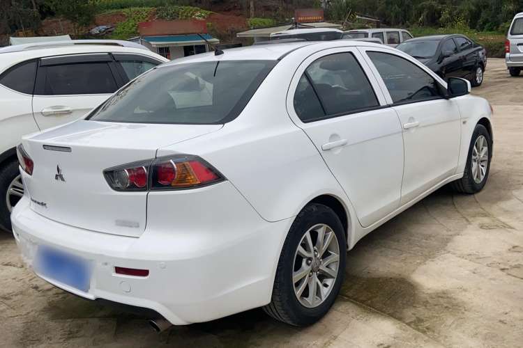 Used Mitsubishi Lancer EX 2013 Fashion Edition 1.8L CVT Comfort Version Rear Right 45 Deg