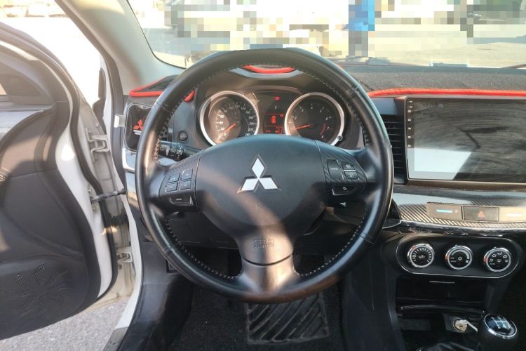 Used Mitsubishi Lancer EX 2013 Chasing Edition 1.8L Manual Luxury Model Steering Wheel