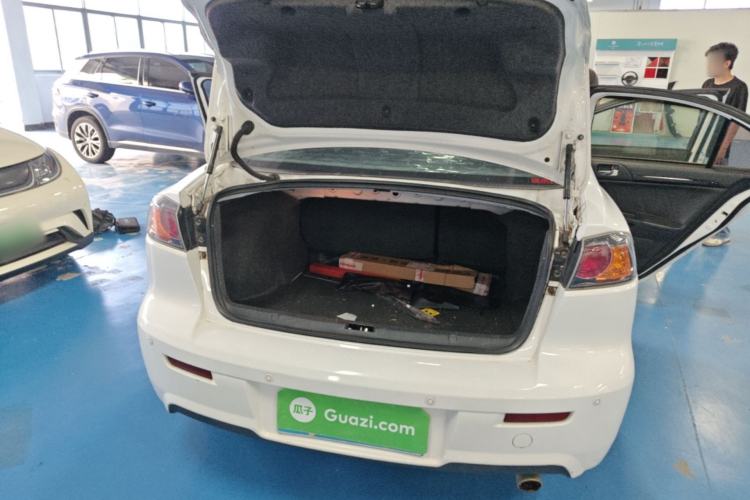 Used Mitsubishi Lancer EX 2013 Chasing Edition 1.8L Manual Luxury Model Trunk
