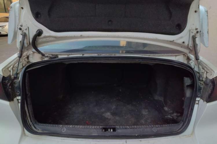 Used Mitsubishi Lancer EX 2013 Chasing Edition 1.8L Manual Luxury Model Trunk