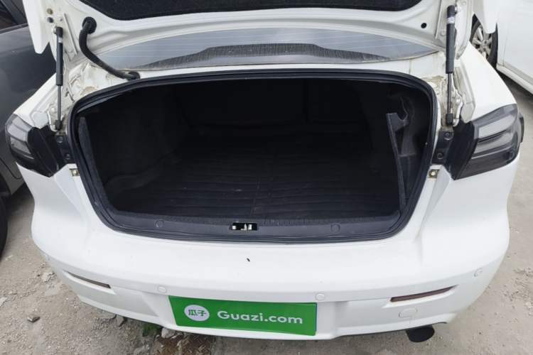 Used Mitsubishi Lancer EX 2013 Xinyuan Edition 2.0L CVT Flagship Model Trunk