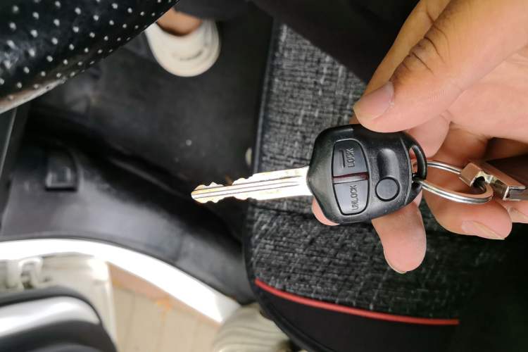 Used Mitsubishi Lancer EX 2013 Fashion Edition 1.8L CVT Comfort Version Vehicle Key