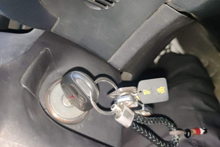 Used Mitsubishi Lancer EX 2013 Style Edition 1.6L Manual Classic Model Vehicle Key