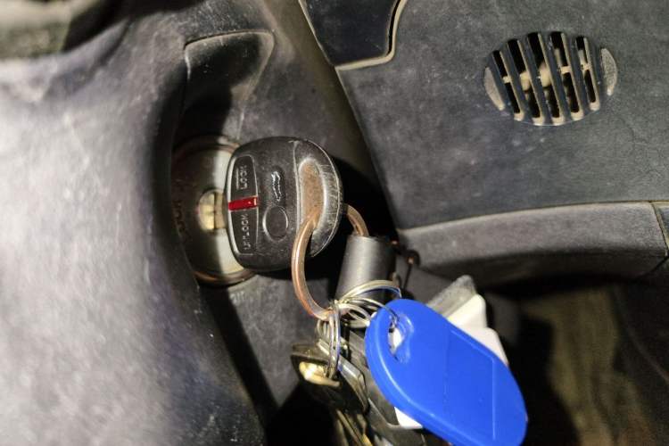 Used Mitsubishi Lancer EX 2013 Fashion Edition 1.8L Manual Comfort Version Vehicle Key