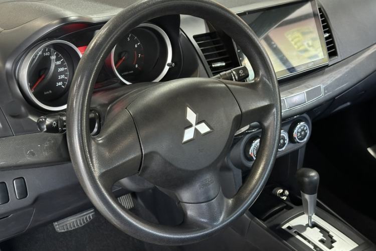 Used Mitsubishi Lancer EX 2014 Racing Edition 1.8L CVT Comfort Model Interior 9