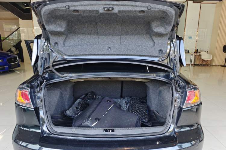 Used Mitsubishi Lancer EX 2014 Racing Edition 1.8L CVT Comfort Model Trunk
