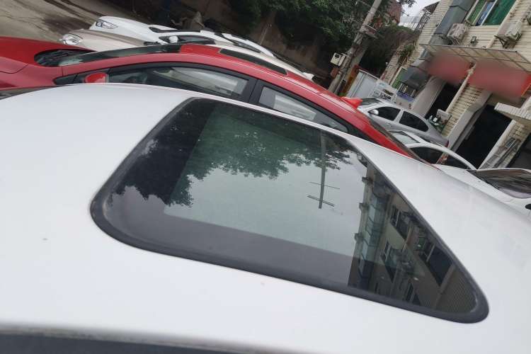 Used Mitsubishi Lancer EX 2014 Racing Edition 1.8L CVT Comfort Model Roof