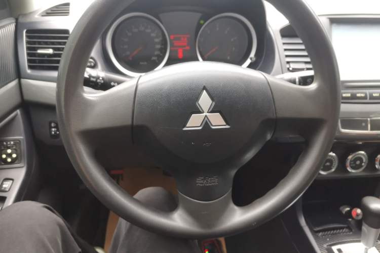Used Mitsubishi Lancer EX 2014 Racing Edition 1.8L CVT Comfort Model Steering Wheel