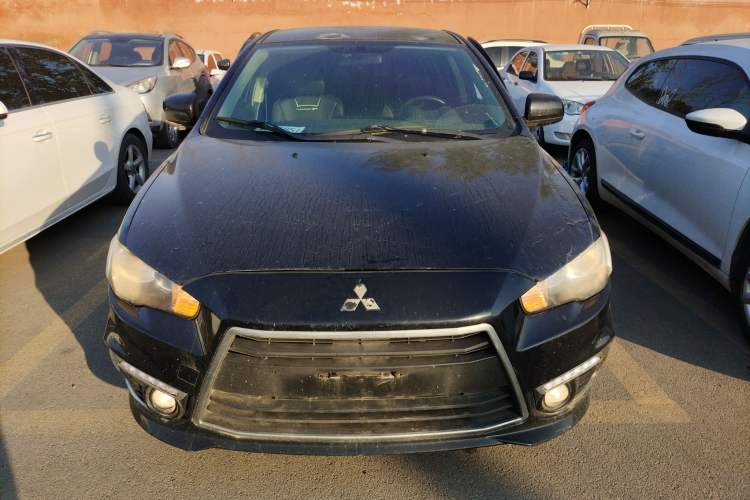 Used Mitsubishi Lancer EX 2015 1.8L CVT Fashion Edition China IV Standard Front